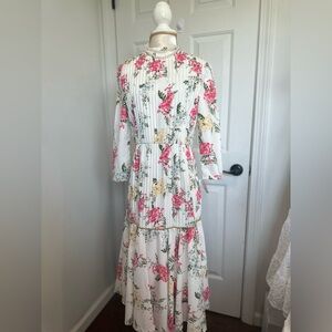 Harriet & Mary Chic Floral Long Sleeve Dress